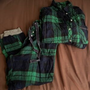 aerie Green and Navy Plaid Pajama Set